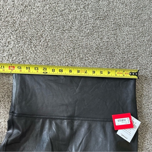 Spanx SPANXshape™ Faux Leather Leggings Black Size 1X 2437P NWT - Picture 12 of 14